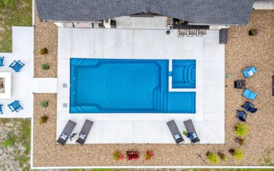 Why Victoria, Texas Homeowners Are Choosing Fiberglass Pools Over Gunite in 2025